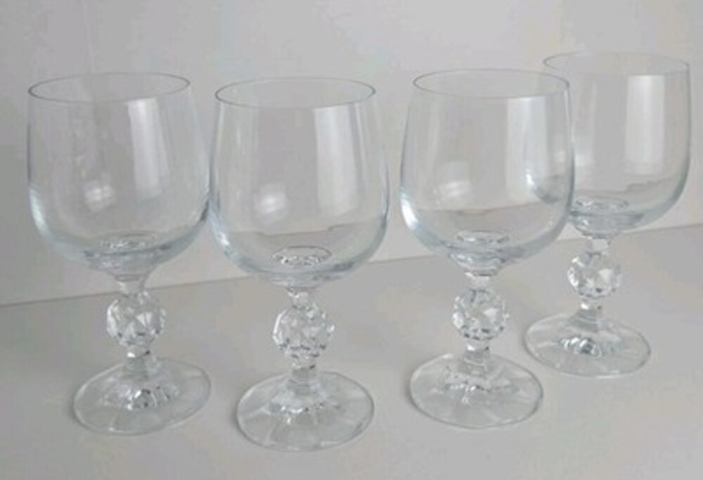 Bohemia Fine Crystal Wine Glasses Set of 4 Czech Cascade Water Goblets Ball Stem